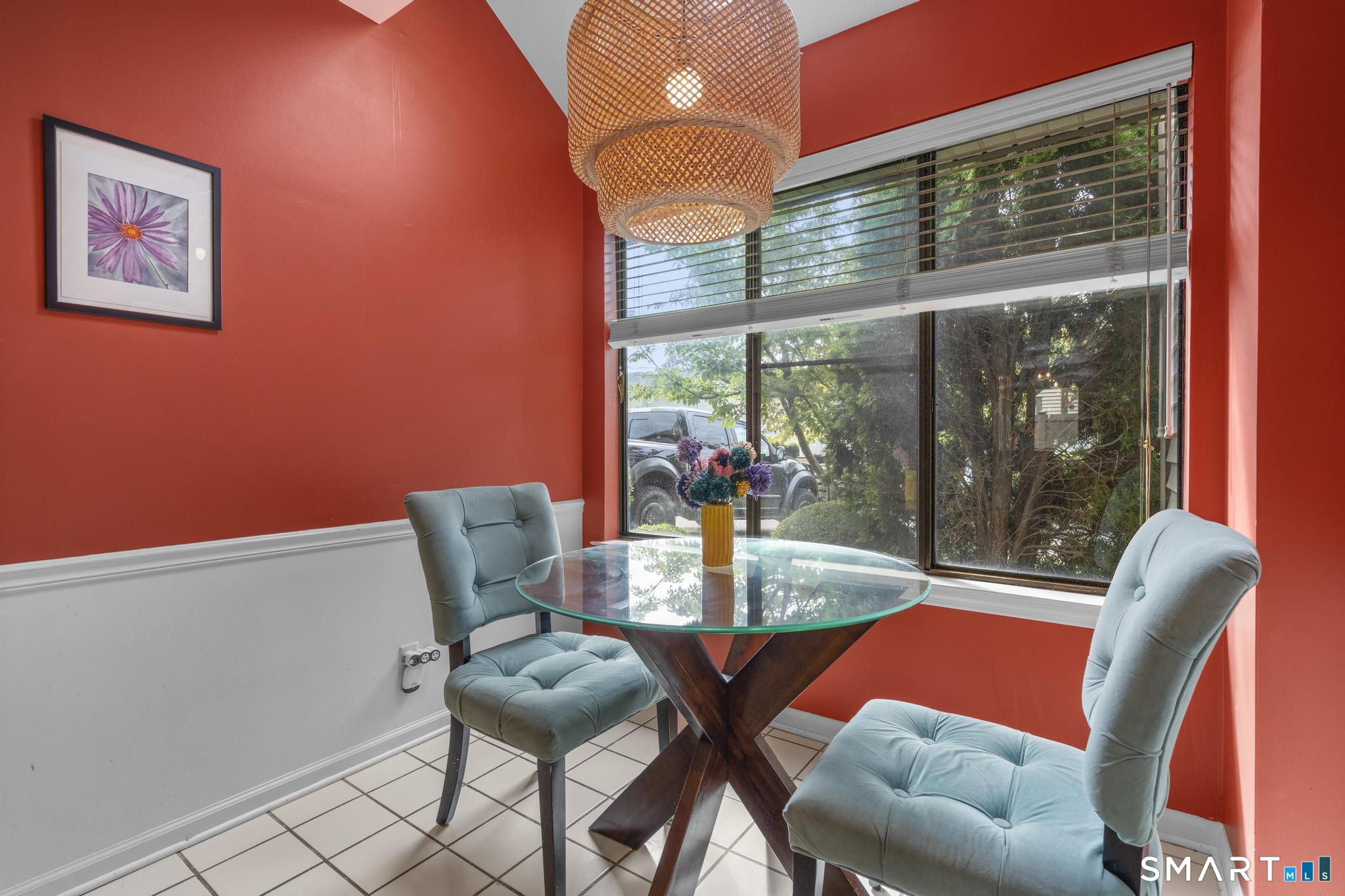 27 Lindstrom Road, Unit 7C Stamford, CT 06902 - Photo 4 of 40 Gallery Image 4