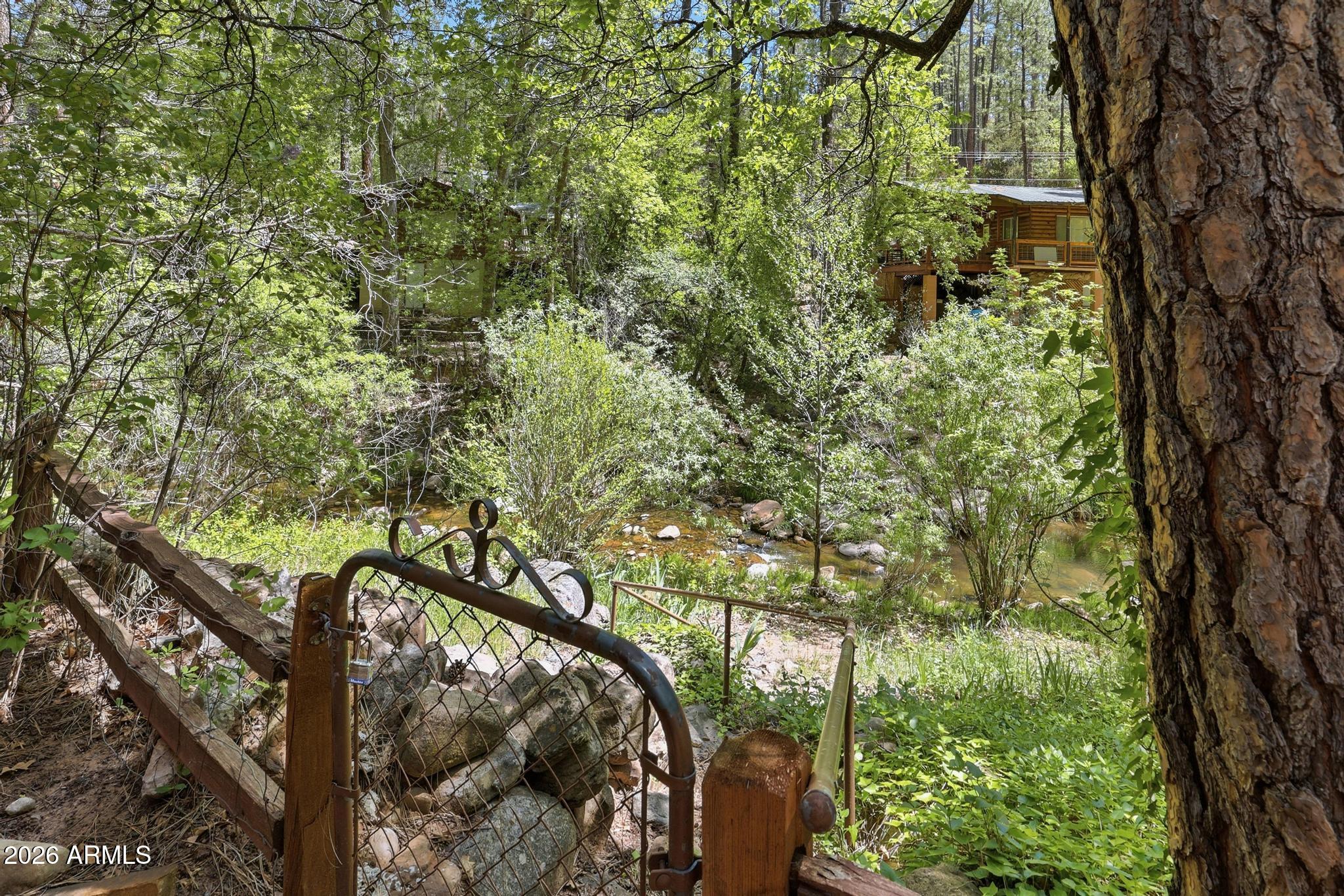 250 East Saddle Mountain Road Payson, AZ 85541 - Photo 24 of 32 a view of a yard