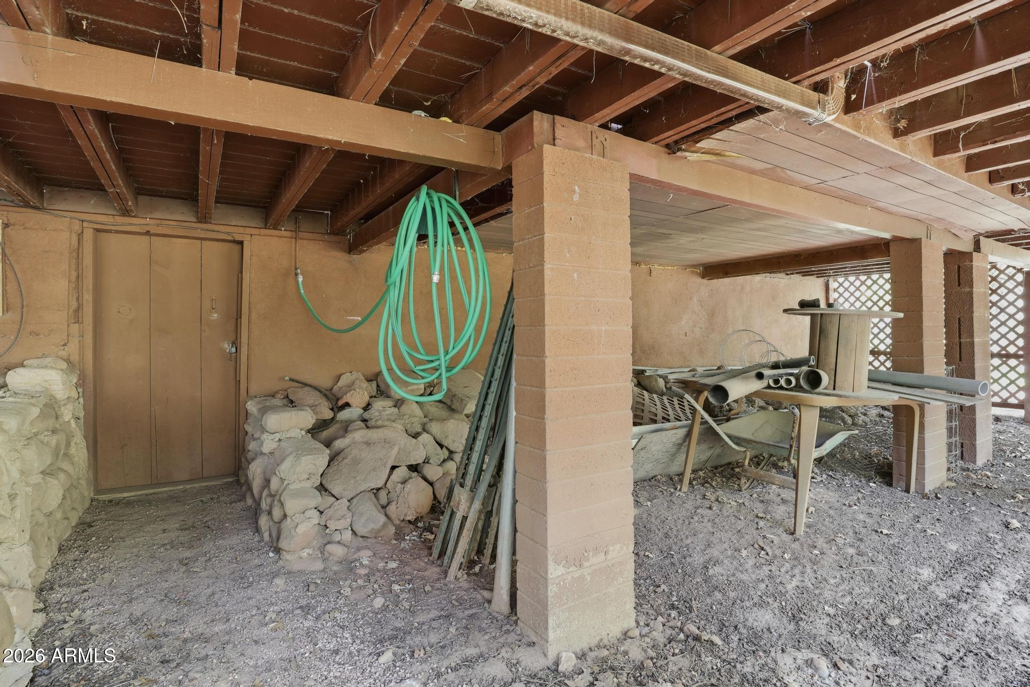 250 East Saddle Mountain Road Payson, AZ 85541 - Photo 31 of 32 a view of a interior of a house