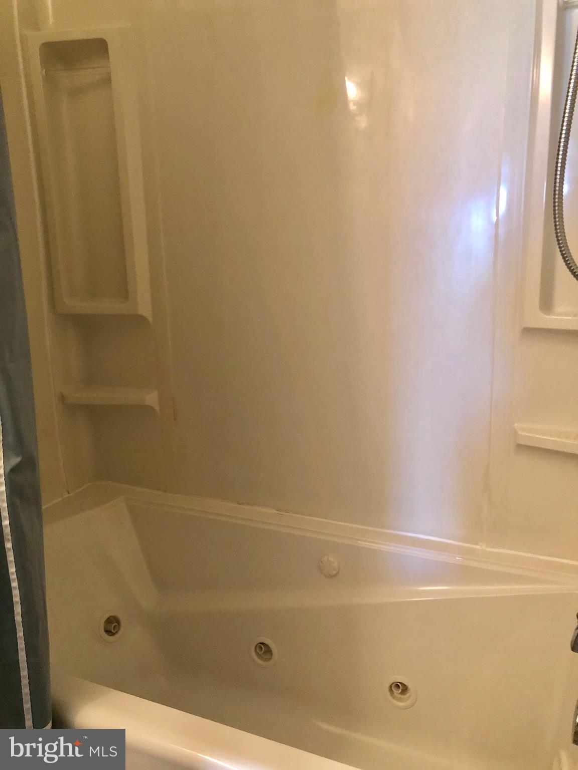2703 West Woodwell Road Baltimore, MD 21222 - Photo 31 of 67 BATH TUB WITH JETS.... SOAK AND RELAX