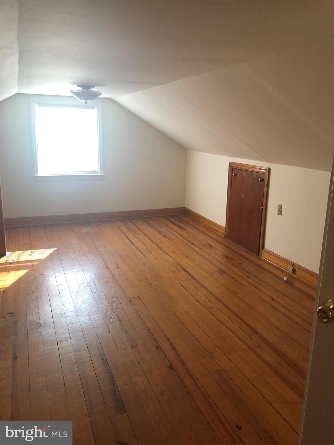 2703 West Woodwell Road Baltimore, MD 21222 - Photo 59 of 67 A DECORATORS DREAM SPACE