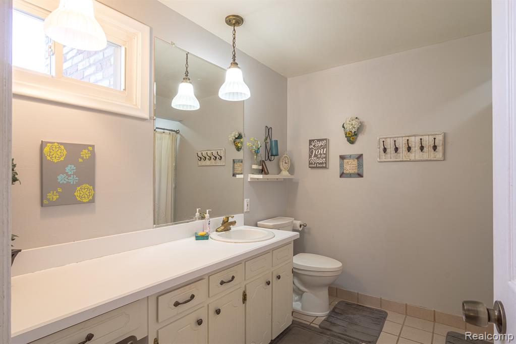 6301 Rustic Ridge Trail Grand Blanc, MI 48439 - Photo 21 of 31