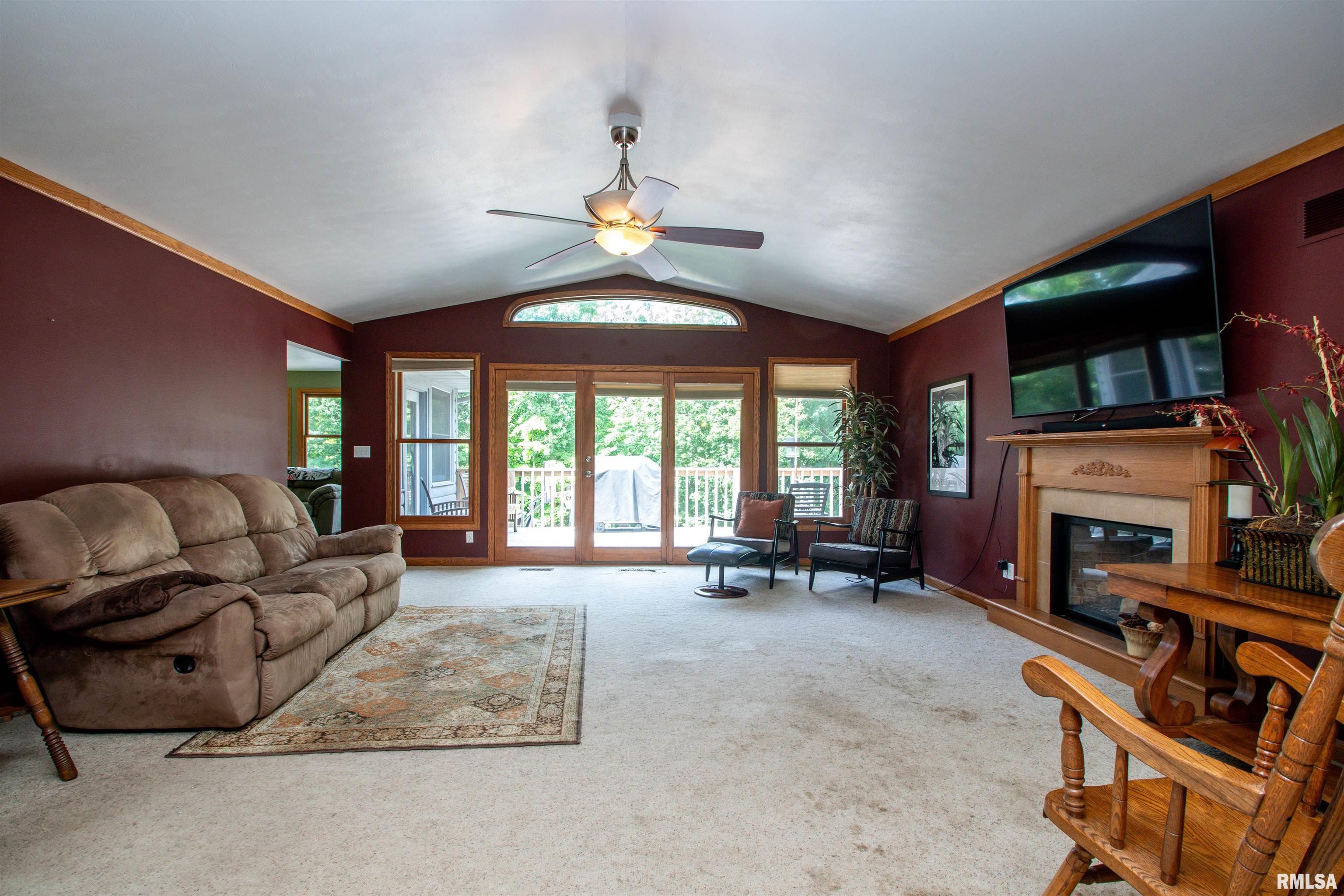 18523 Zimmerman Road Deer Creek, IL 61733 - Photo 15 of 48 Gallery Image 15