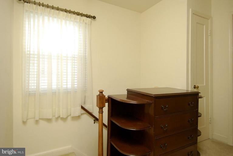 2609 Dawson Avenue Silver Spring, MD 20902 - Photo 22 of 22 Upper Level Hall