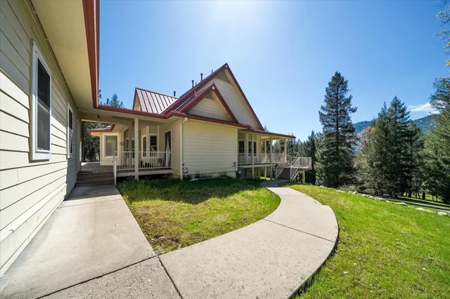 $775,000 | 2995 Goose Ranch Road, Lewiston, CA 96052