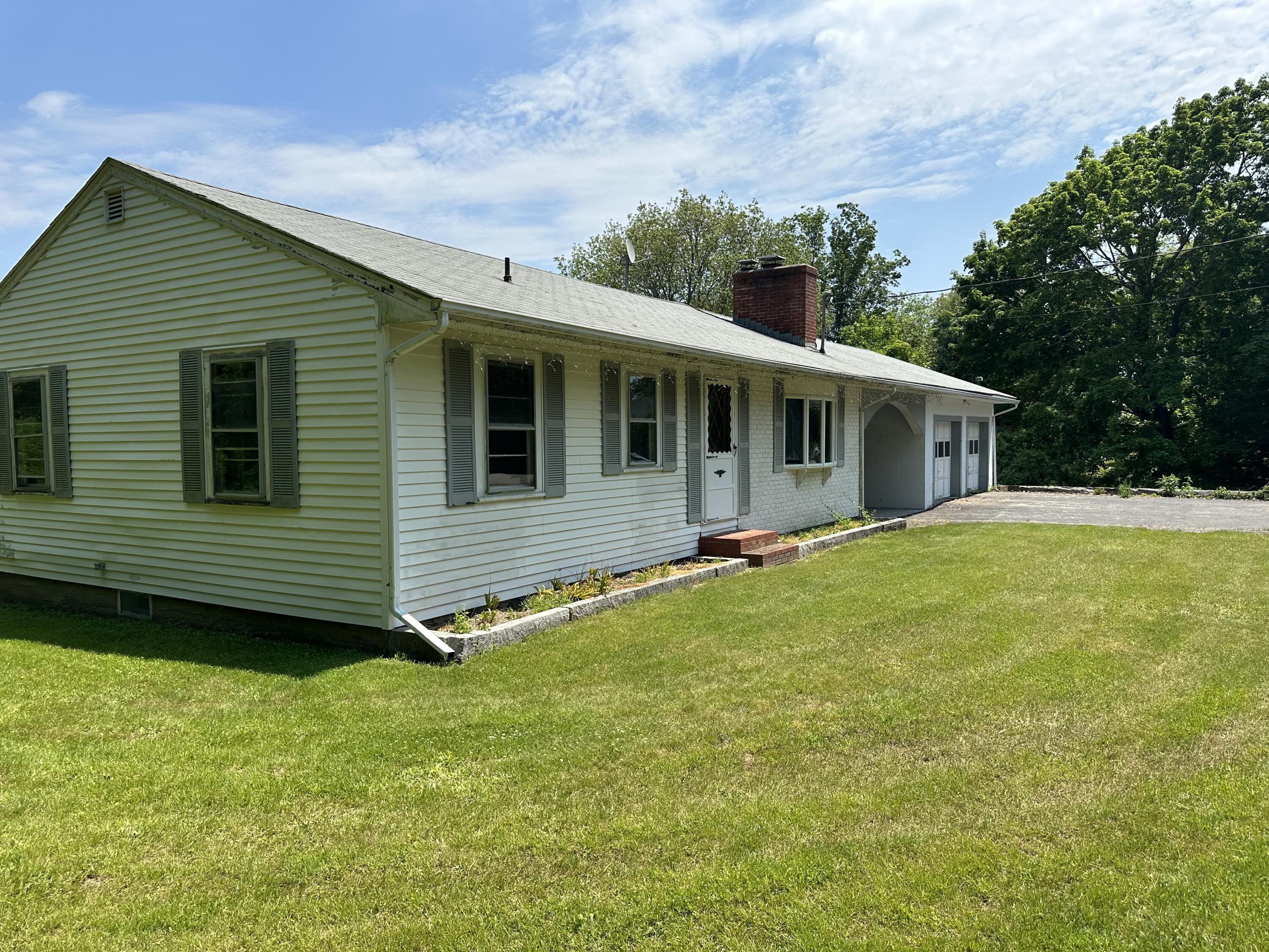 256 Hanscom Road Eliot, ME 03903 - Photo 37 of 42 Photo Jun 02 2023, 12 39 06 PM