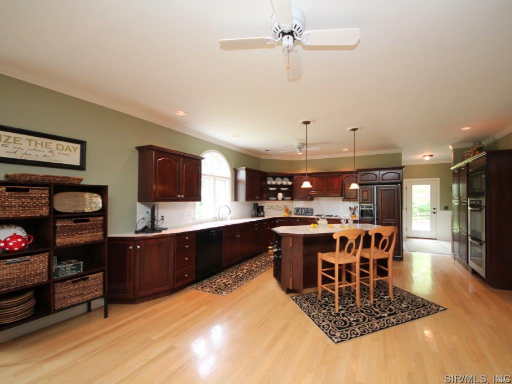 1086 Meadowsong Road Lebanon, IL 62254 - Photo 22 of 36