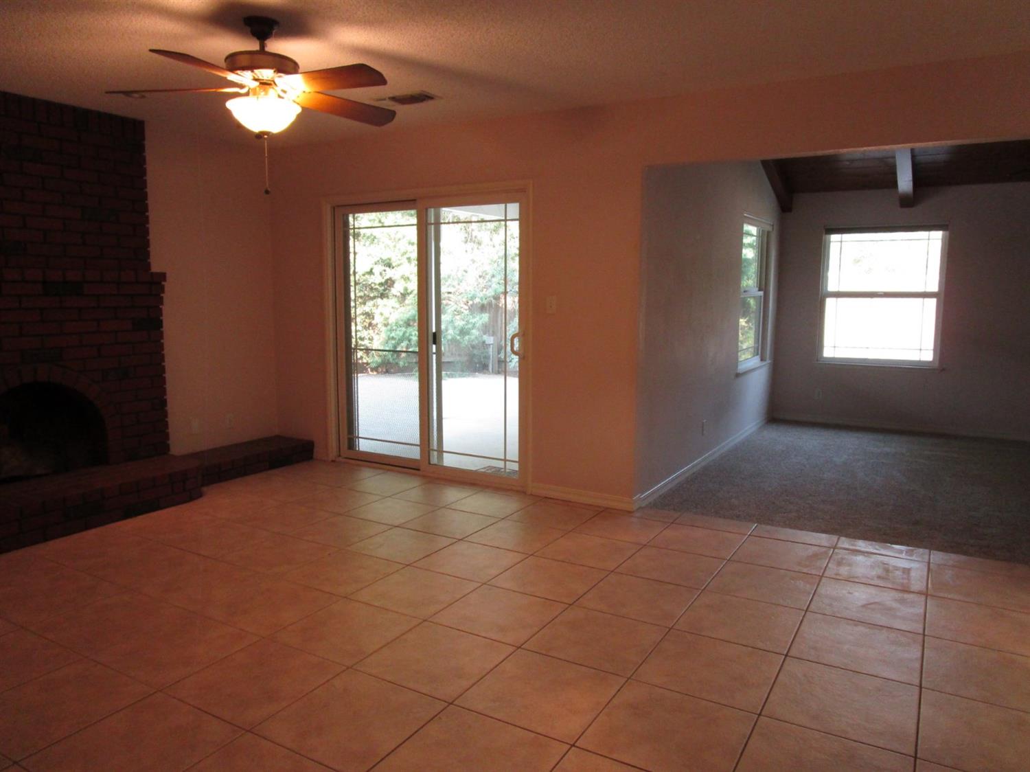 2034 Raymond Road Hanford, CA 93230 - Photo 8 of 22 Gallery Image 8