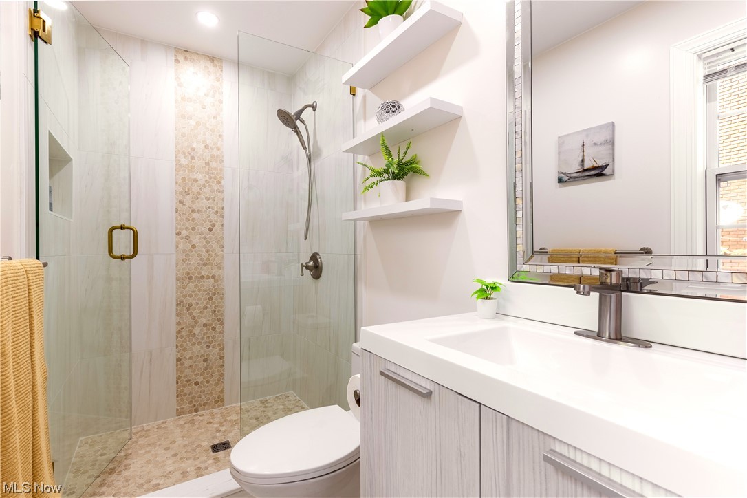 3531 Edison Road Cleveland, OH 44121 - Photo 14 of 22 Gallery Image 14