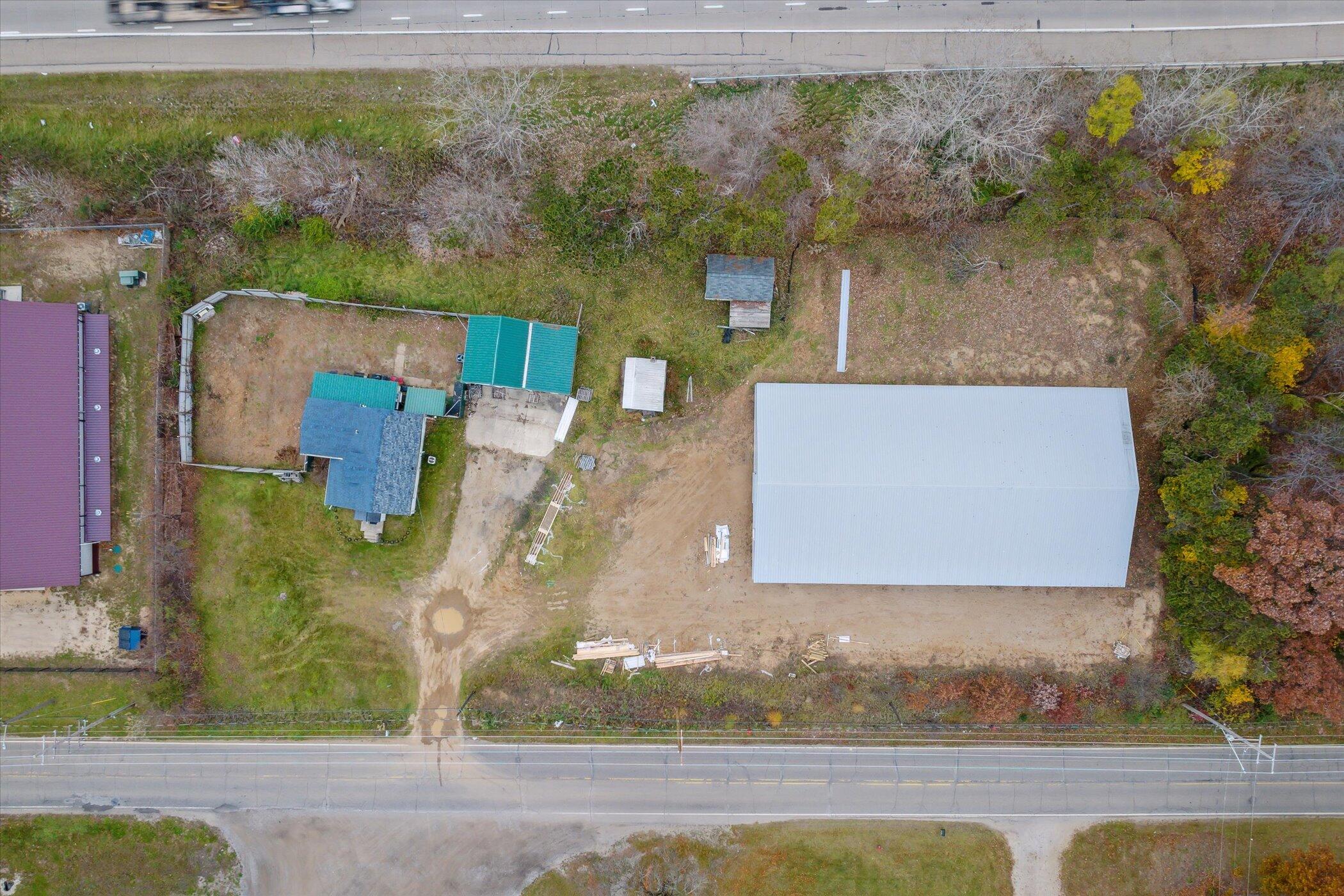 330 Watts Road Jackson, MI 49203 - Photo 52 of 59 52-330-Watts-Rd-Jackson-MI-49203-WindowS