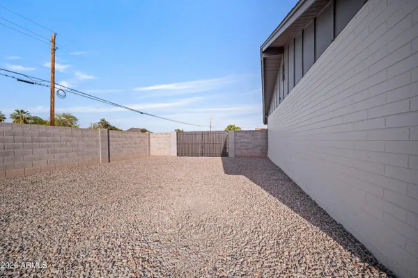 a view of house and outdoor space