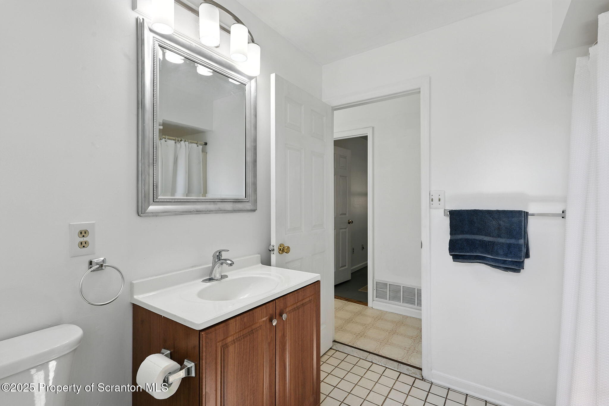 324 Campsite Road Thompson, PA 18465 - Photo 28 of 69 Full Bathroom