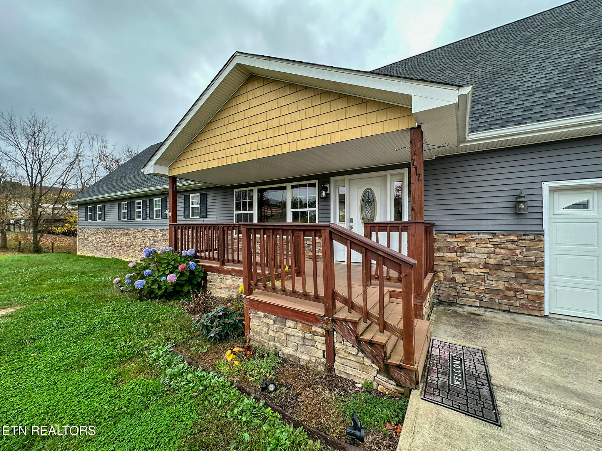 717 South 27th St  
