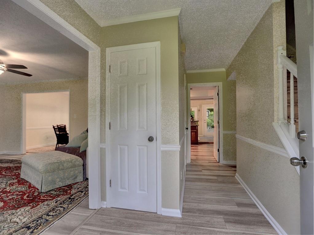 4512 Woodlawn Lake Drive Marietta, GA 30068 - Photo 13 of 55