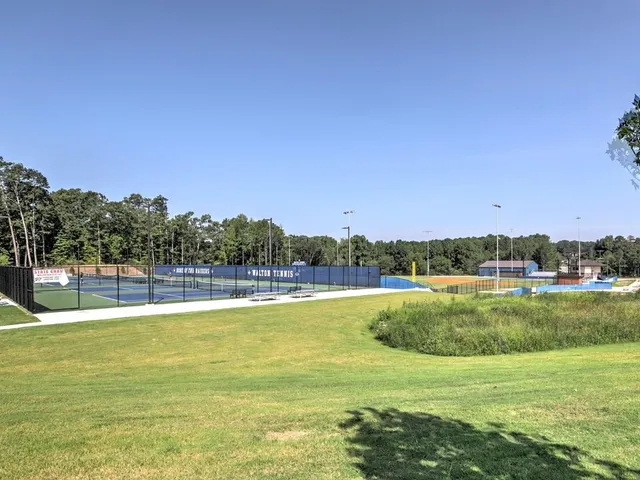 $4,200 | 4512 Woodlawn Lake Drive, Marietta, GA 30068