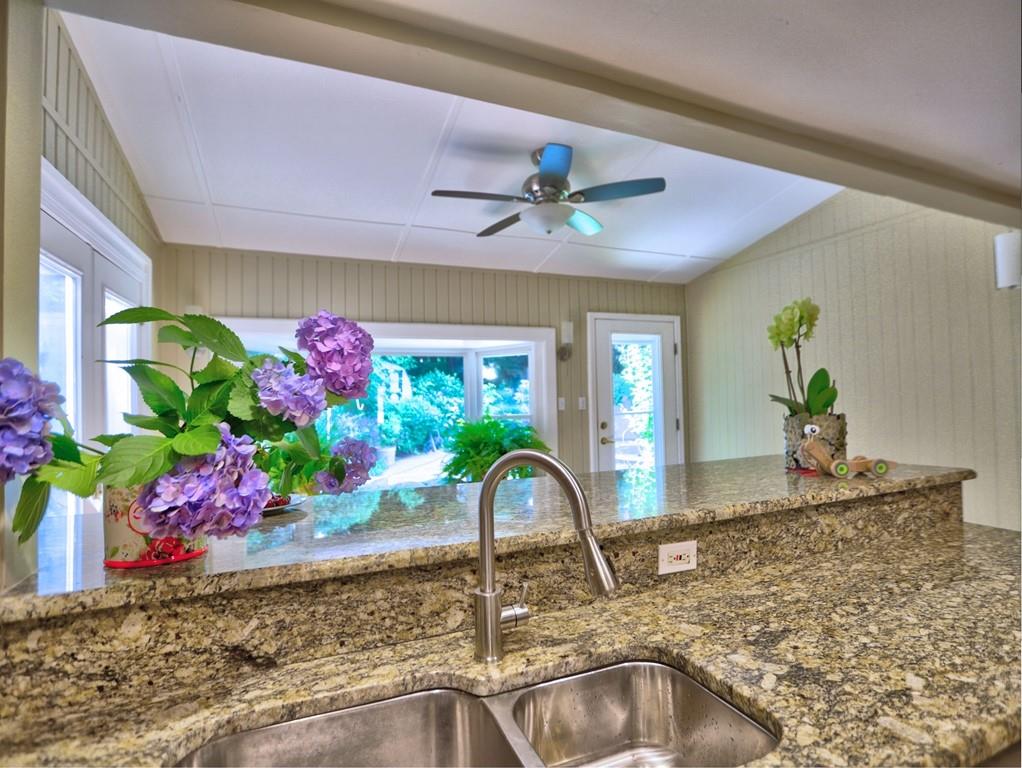 4512 Woodlawn Lake Drive Marietta, GA 30068 - Photo 10 of 55