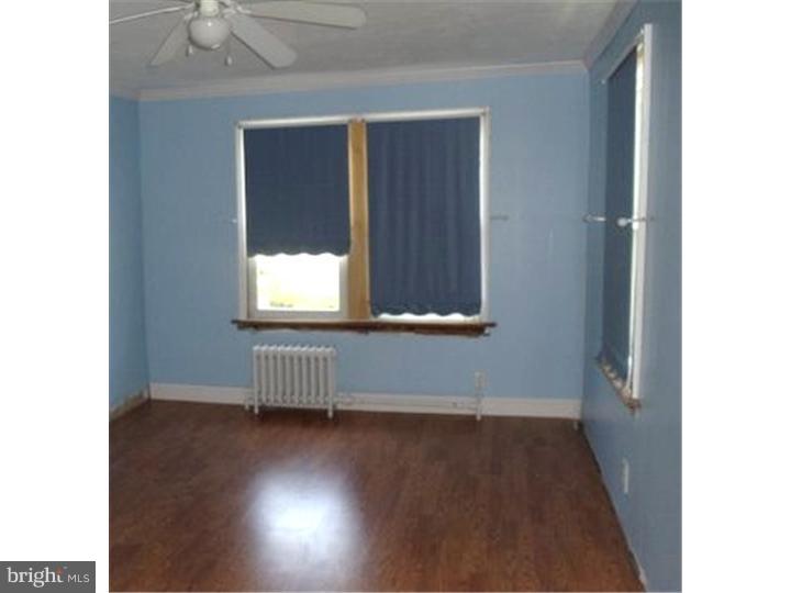803 Salem Road Burlington, NJ 08016 - Photo 8 of 10 Bedroom 2