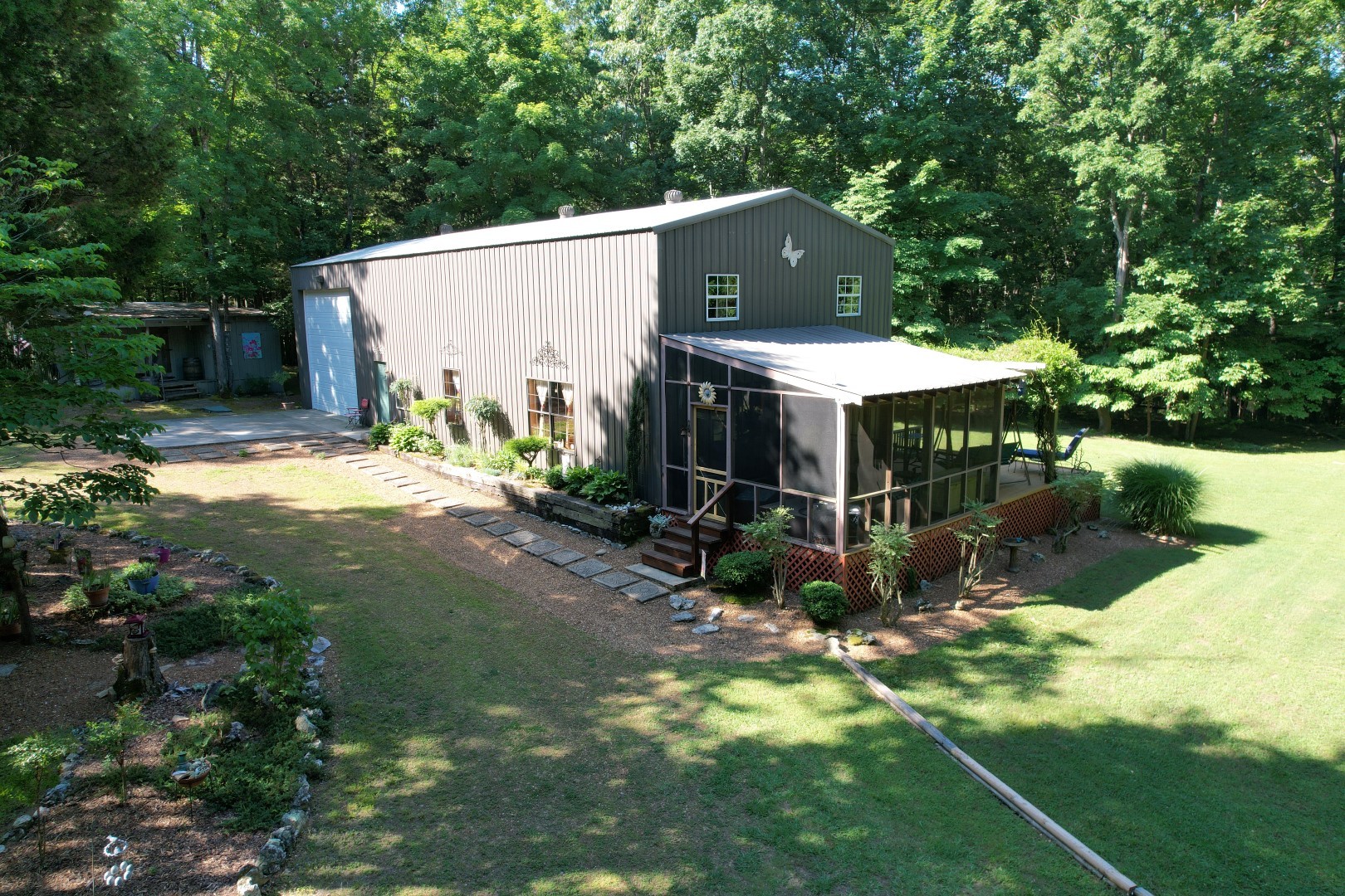 3834 Rowe Gap Road Belvidere, TN 37306 - Photo 1 of 67 Gallery Image 1