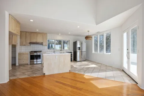 $3,500,000 | 12929 Via Latina, Del Mar, CA 92014