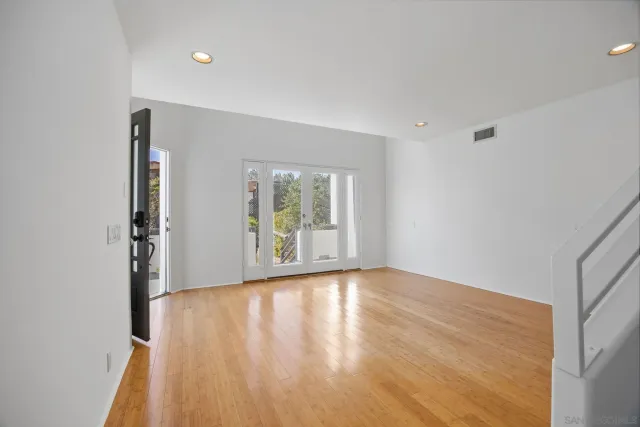 $3,500,000 | 12929 Via Latina, Del Mar, CA 92014