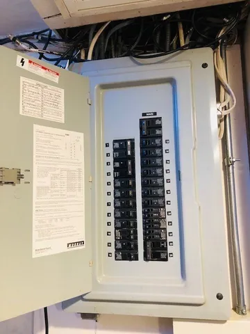 $619,500 | 10 Summer Street, Saugus, MA 01906