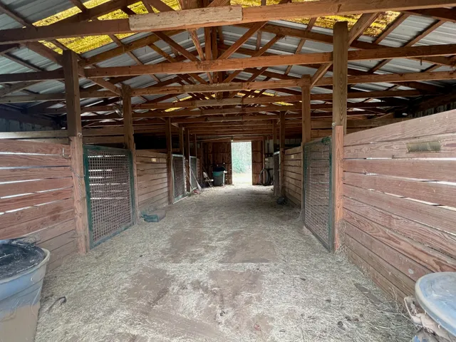 $429,000 | 1127 FM 109, New Ulm, TX 78950