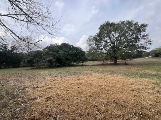 $429,000 | 1127 FM 109, New Ulm, TX 78950