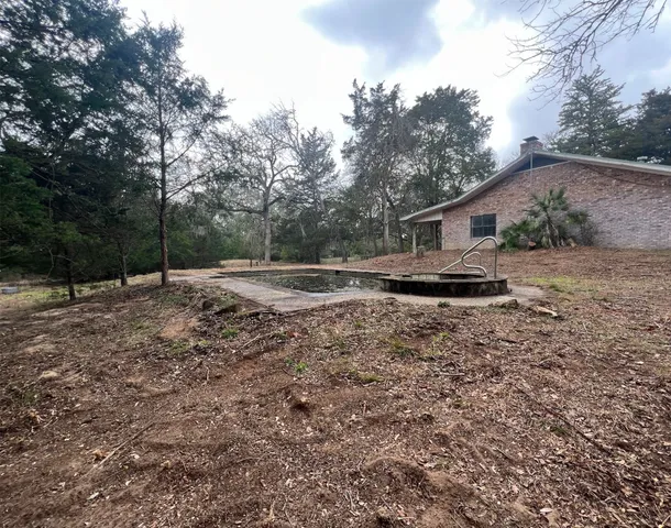 $429,000 | 1127 FM 109, New Ulm, TX 78950