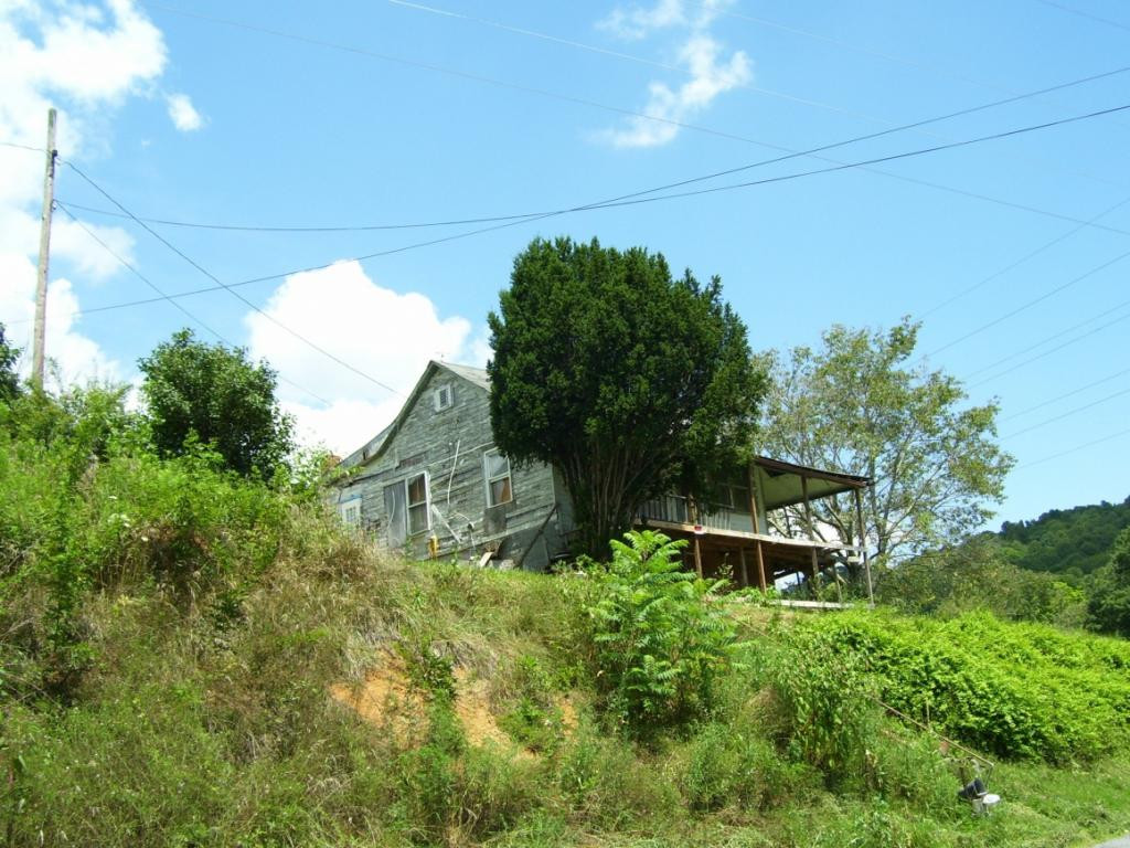 8927 Blackwell Chapel Road Meadowview, VA 24361 - Photo 13 of 15 Photo 13