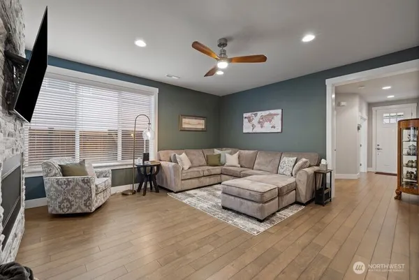 $959,000 | 5602 Makovich Place, Gig Harbor, WA 98335