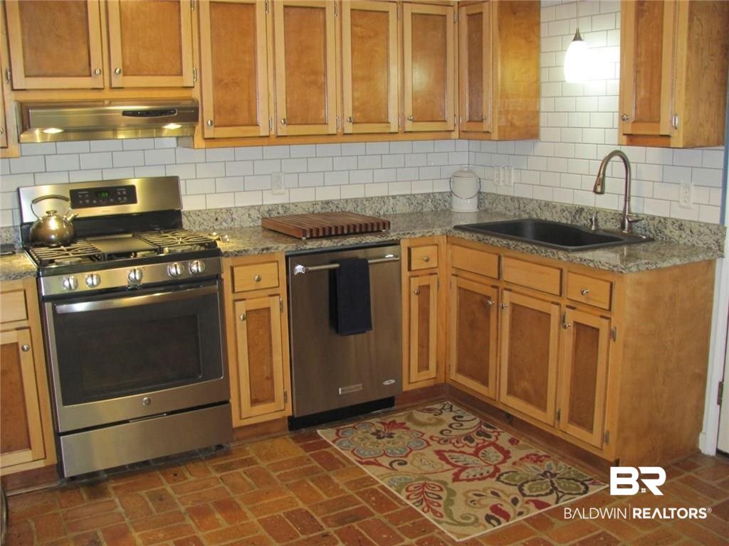 10545 John W Duke Road Wilmer, AL 36587 - Photo 6 of 24