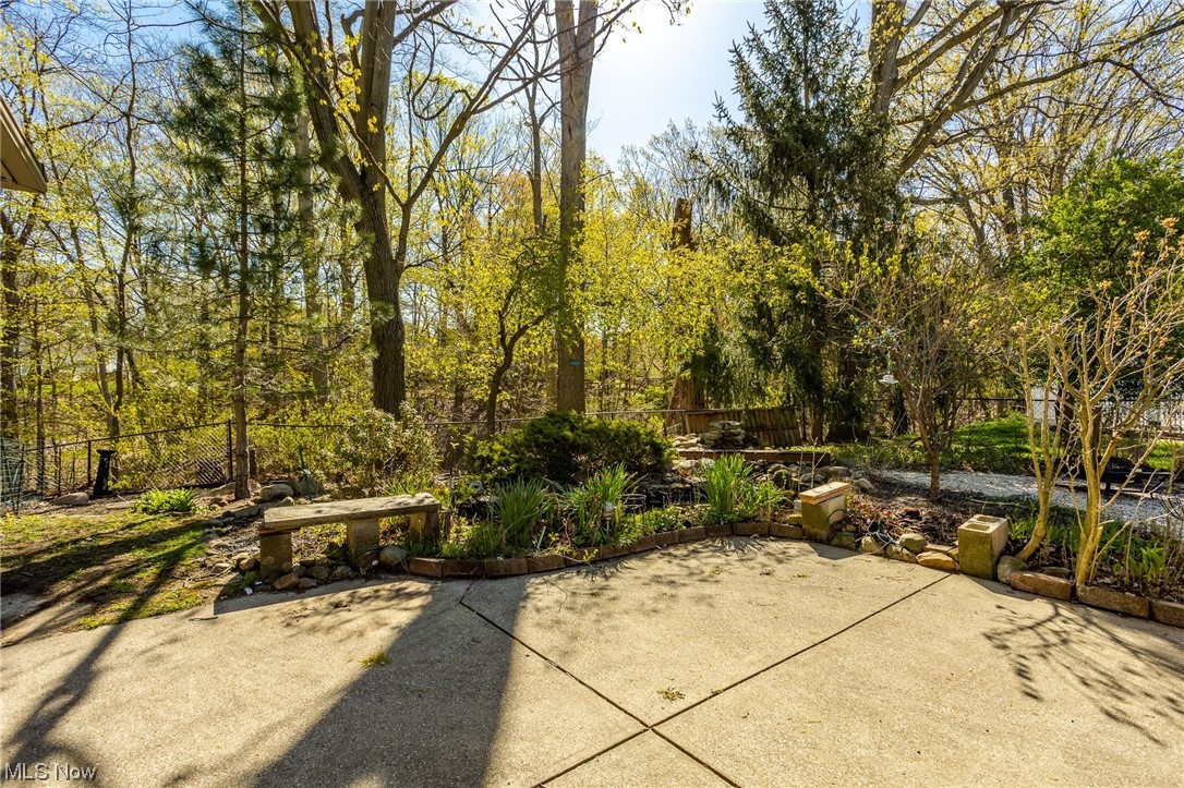 5610 Rousseau Drive Parma, OH 44129 - Photo 6 of 33 Gallery Image 6