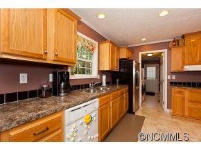 7 Spring Street Candler, NC 28715 - Photo 9 of 24 Gallery Image 9