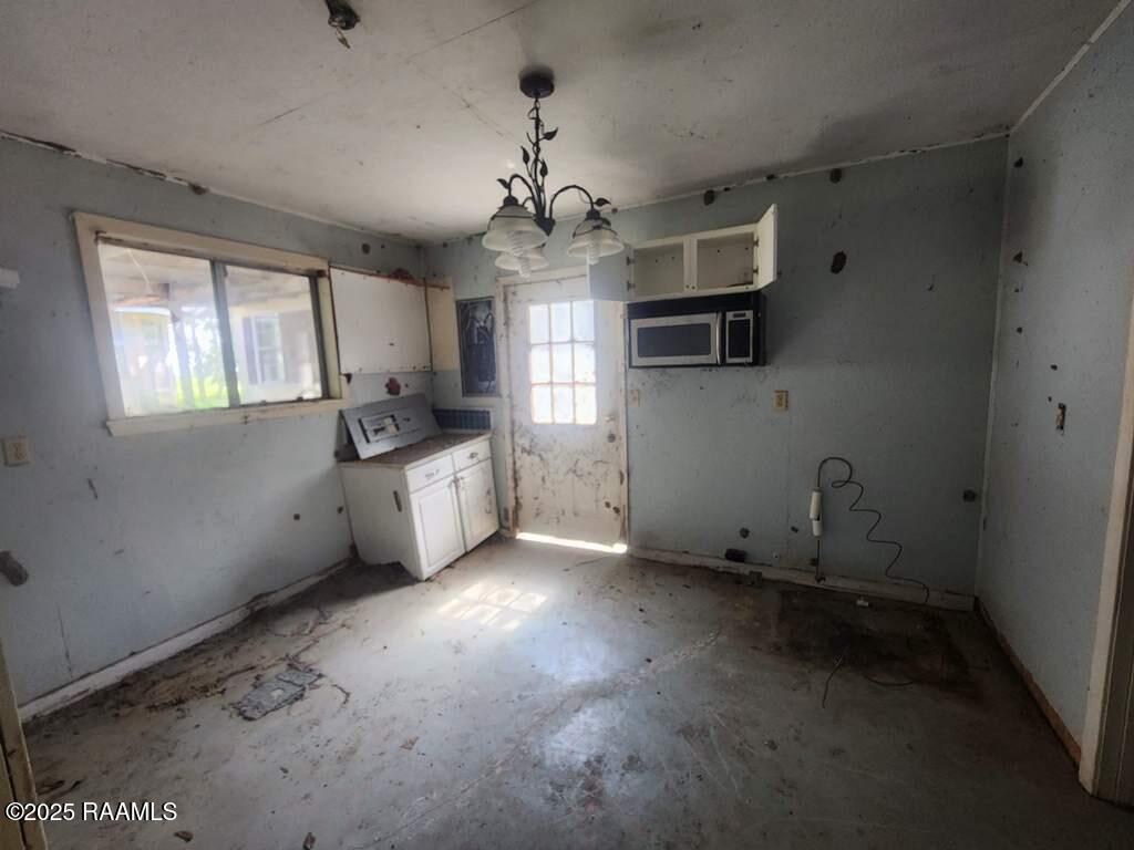 37208 Monceaux Road Gueydan, LA 70542 - Photo 11 of 35 20250605_160254