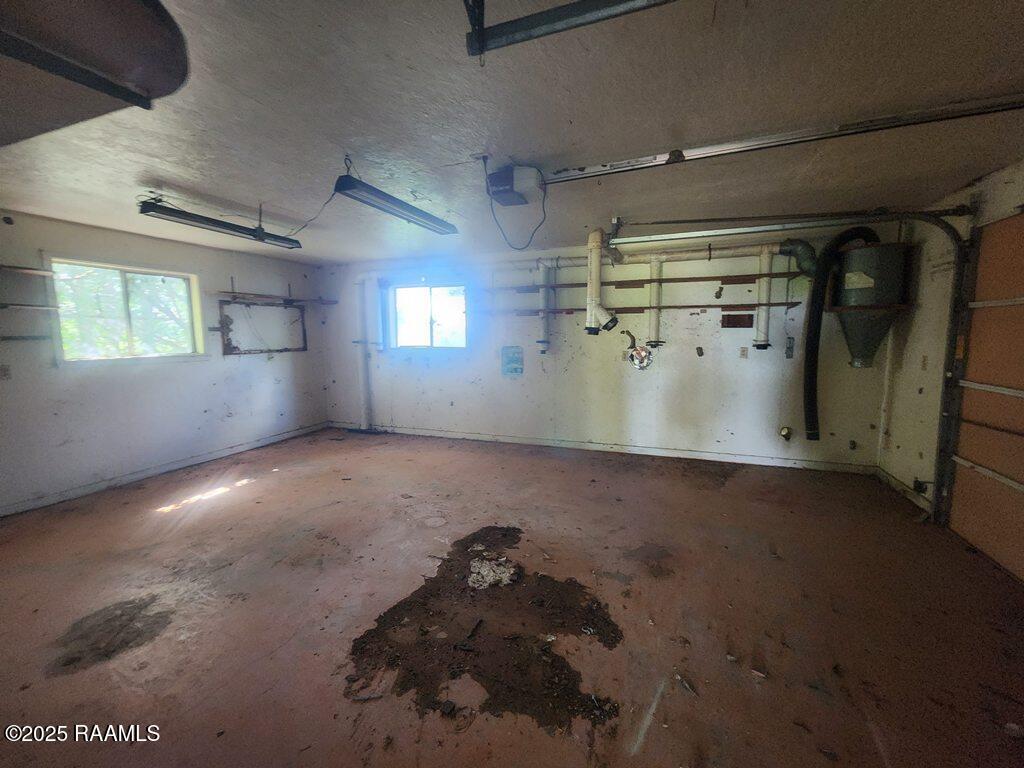 37208 Monceaux Road Gueydan, LA 70542 - Photo 13 of 35 20250605_160325