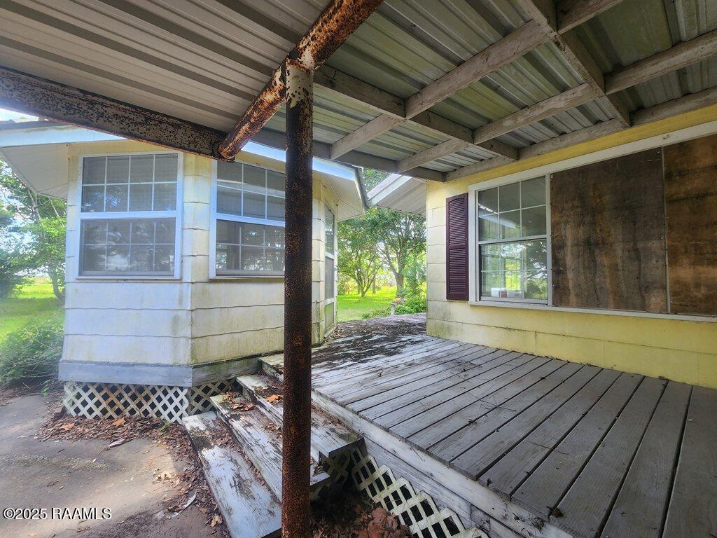 37208 Monceaux Road Gueydan, LA 70542 - Photo 2 of 35 20250605_160212