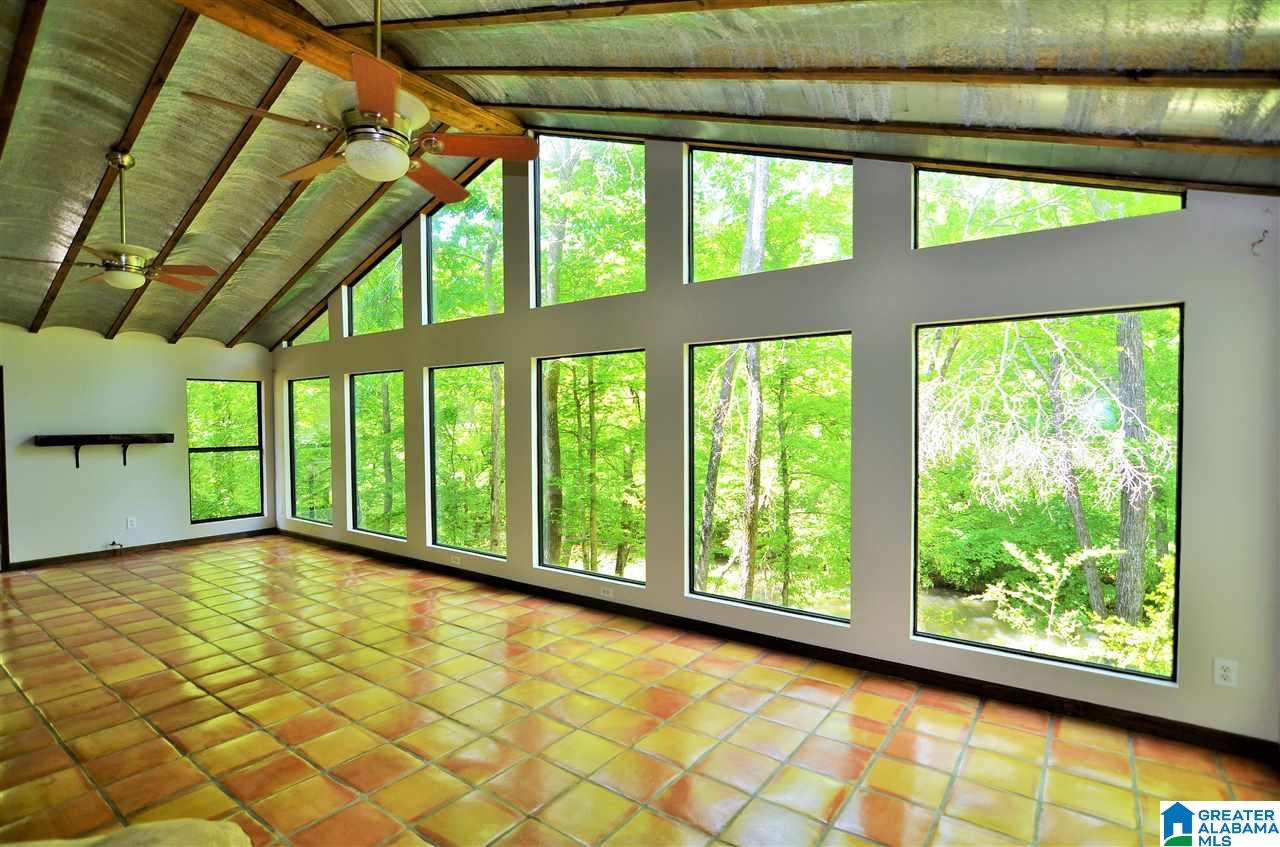 935 Jones Road Ohatchee, AL 36271 - Photo 4 of 47
