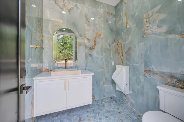 a house view with a backyard space