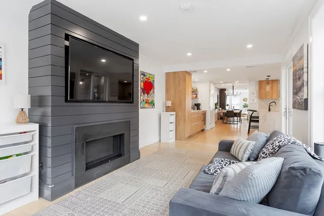 $11,200 | 69 Montgomery Street, Unit 1, Boston, MA 02116