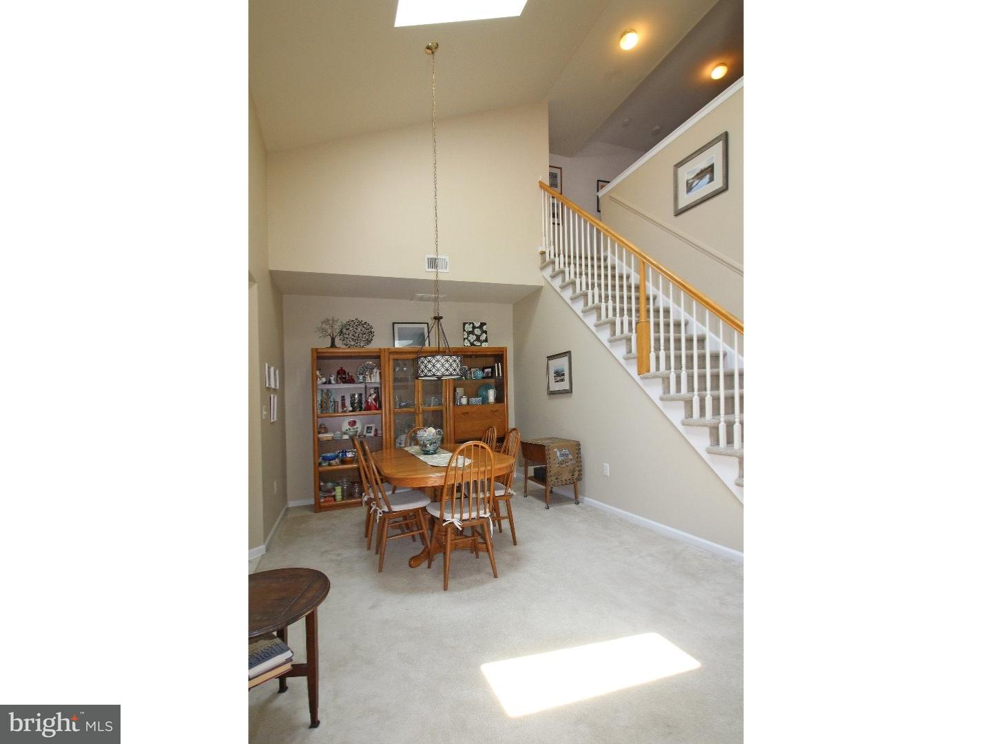 18 Fallview Court Hamilton, NJ 08690 - Photo 8 of 23 Gallery Image 8