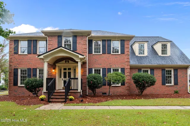 $484,500 | 2906 Hunters Run, Greenville, NC 27858