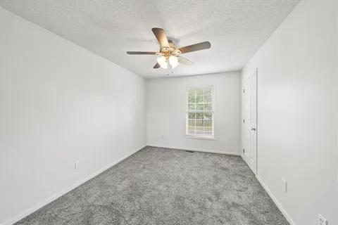 $349,990 | 20591 219th Terrace, Spring Hill, KS 66083