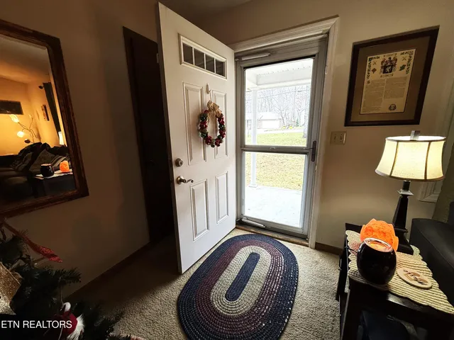 $275,000 | 312 Lakeview Drive, Crossville, TN 38558