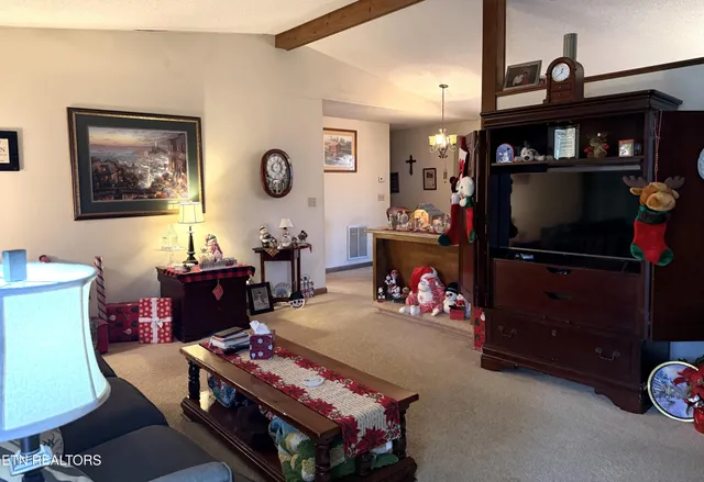 $275,000 | 312 Lakeview Drive, Crossville, TN 38558