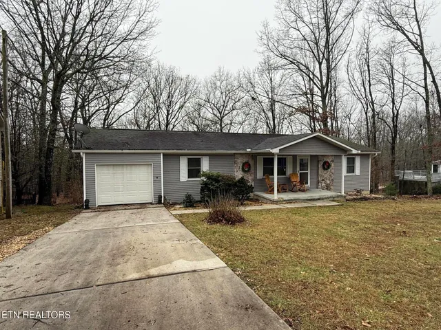 $275,000 | 312 Lakeview Drive, Crossville, TN 38558