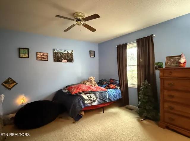 $275,000 | 312 Lakeview Drive, Crossville, TN 38558