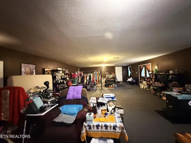 $275,000 | 312 Lakeview Drive, Crossville, TN 38558