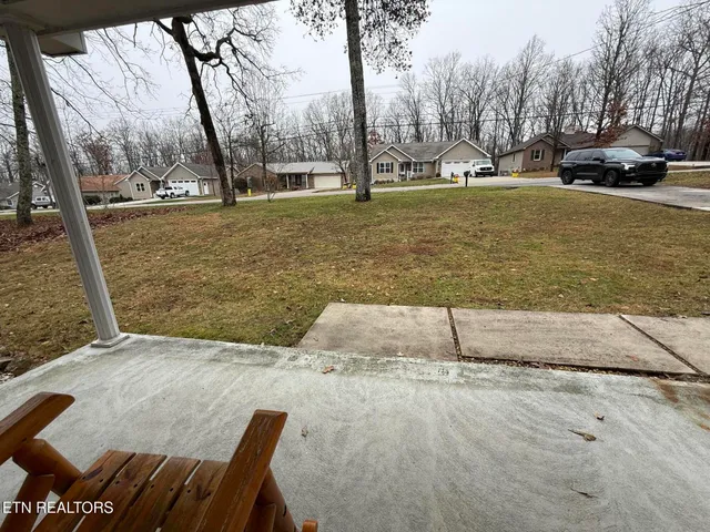 $275,000 | 312 Lakeview Drive, Crossville, TN 38558