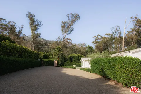 $7,298,000 | 1071 East Mountain Drive, Santa Barbara, CA 93108