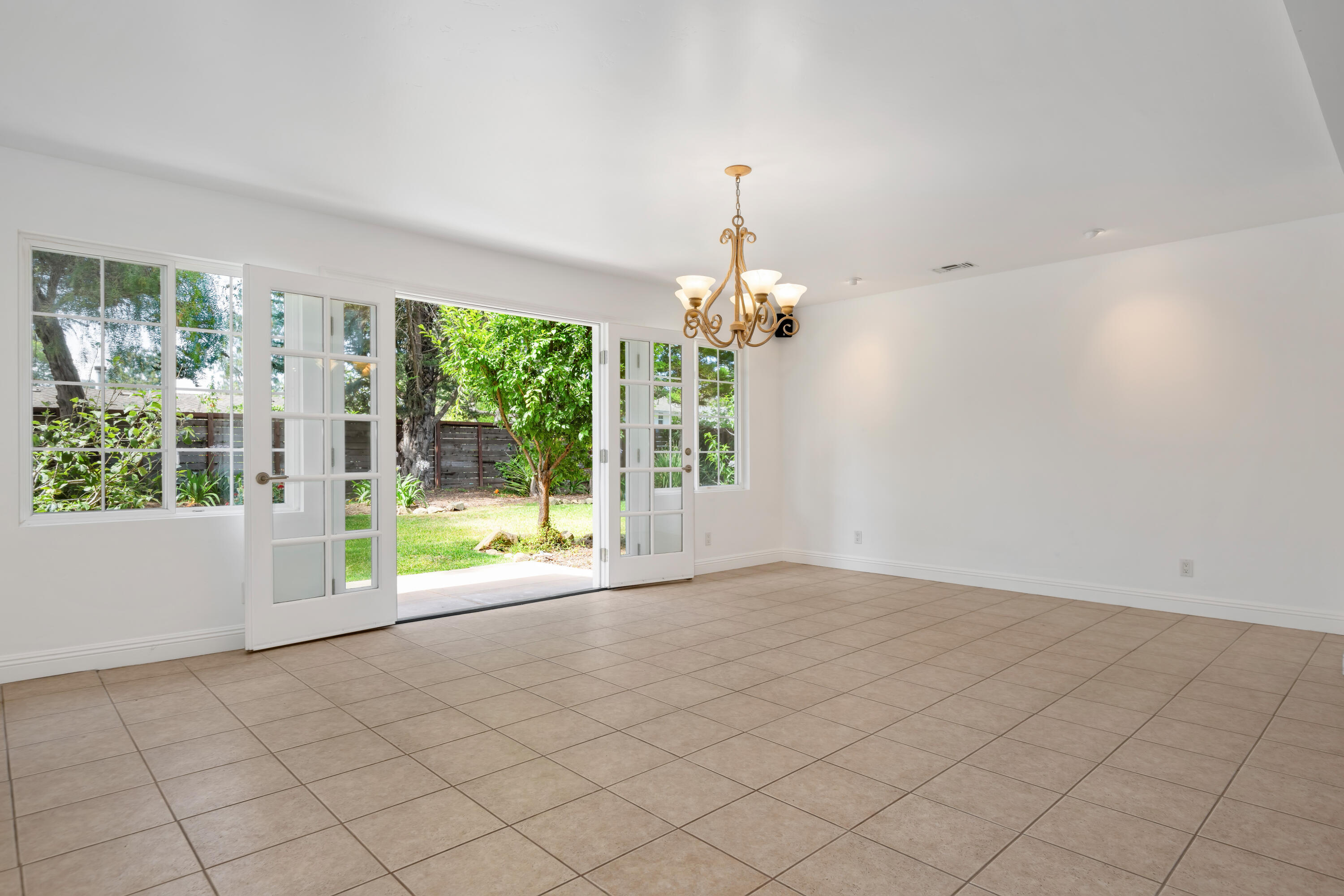 5871 Cathedral Oaks Road Goleta, CA 93117 - Photo 14 of 58 14-Dining